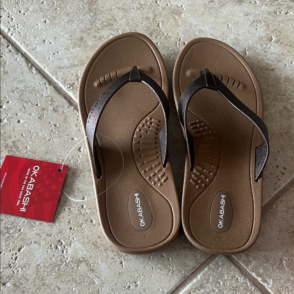 Okabashi Tan and Black Sandals - Breeze - NWT - multiple sizes